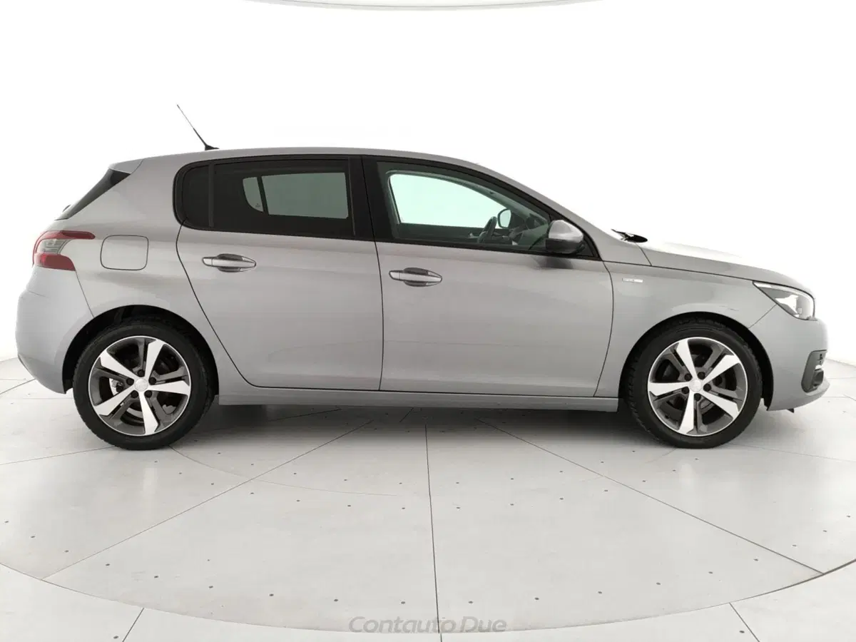 Peugeot 308 usata a Caserta (4)
