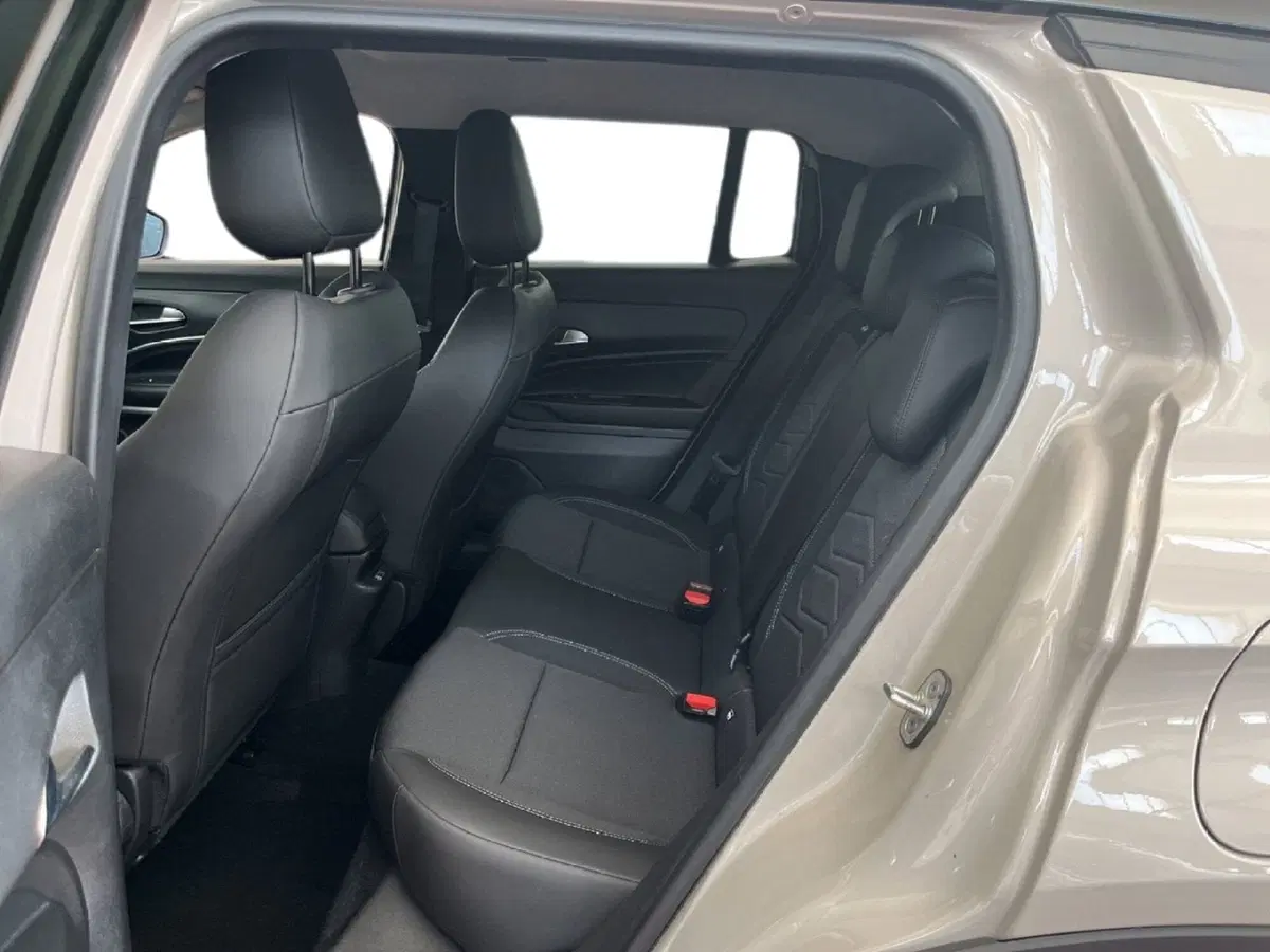 Jeep Avenger usata a Torino (8)