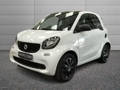 smart Fortwo 70 1.0 Passion del 2019 usata a Frascati