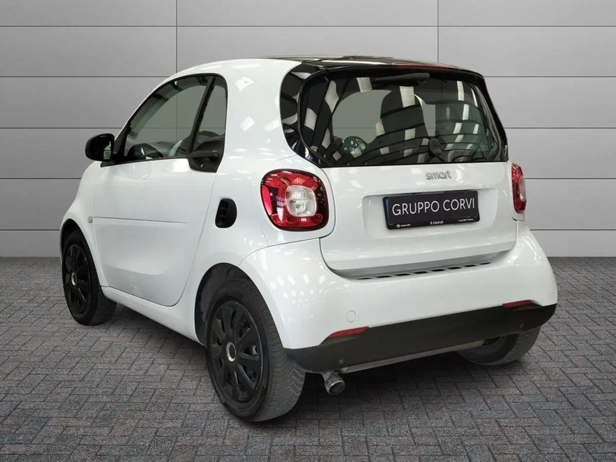 smart Fortwo usata a Roma (4)