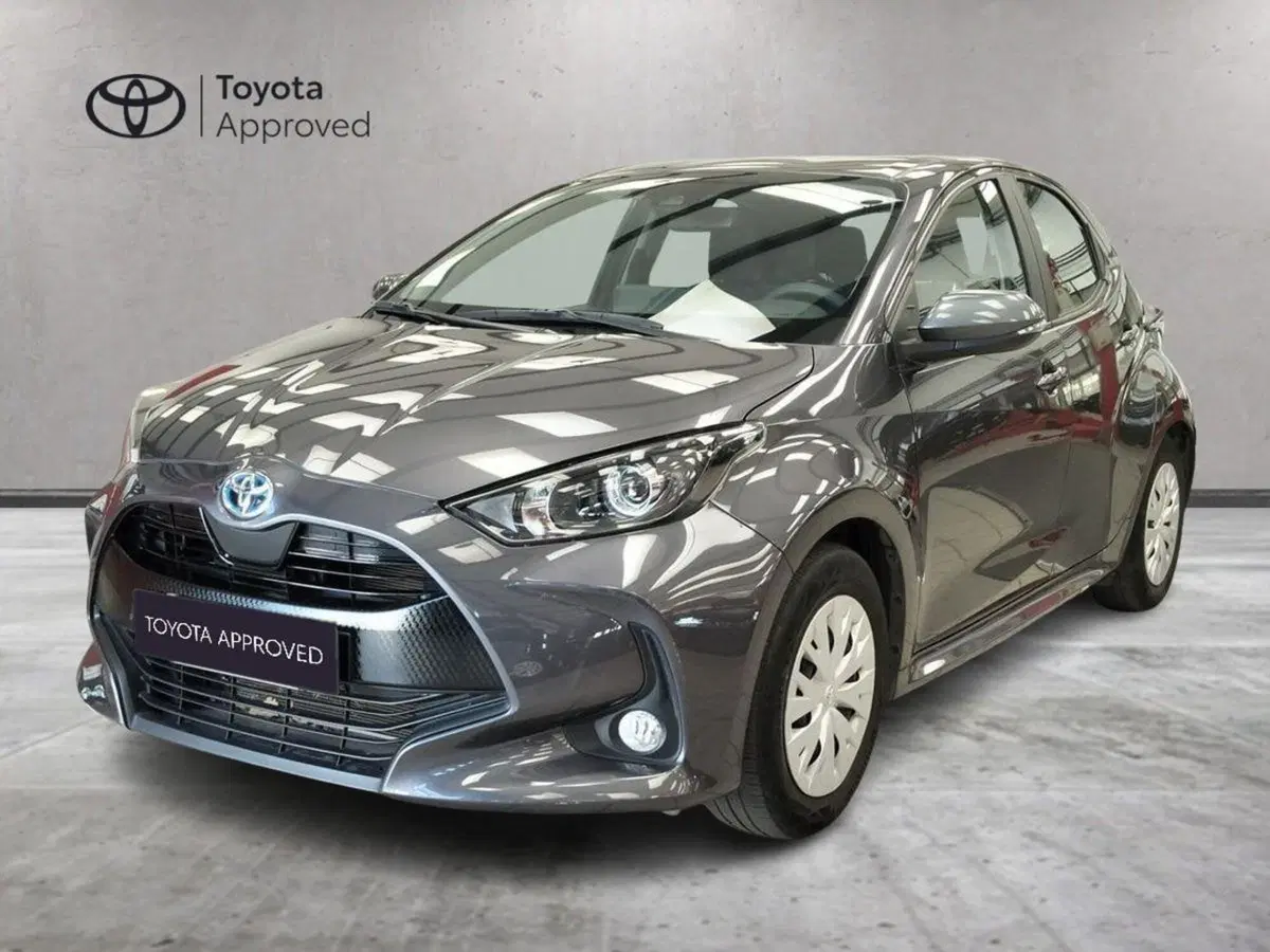 Toyota Yaris usata a Roma