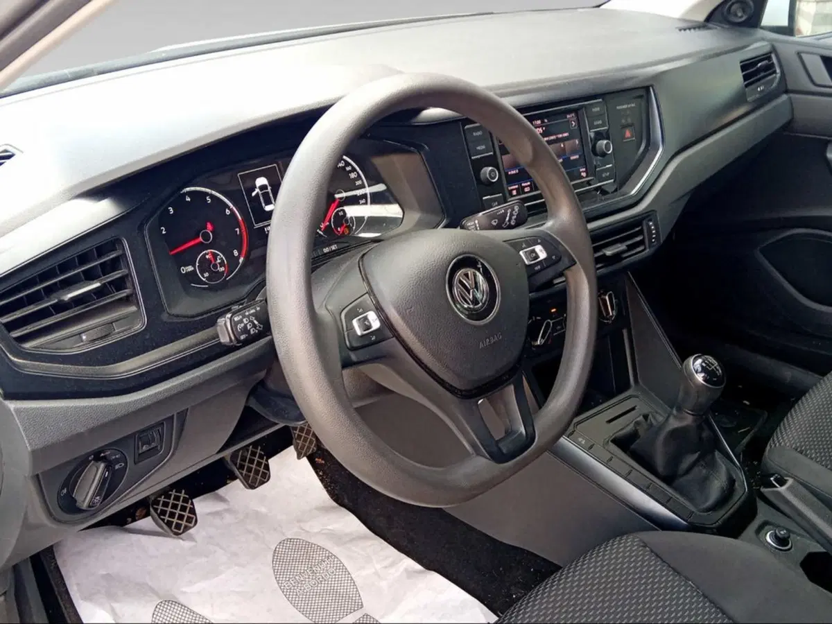Volkswagen Polo usata a Firenze (9)