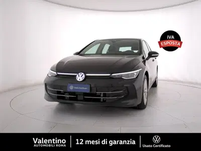 Volkswagen Golf 2.0 TDI 150 CV DSG SCR Style del 2025 usata a Roma