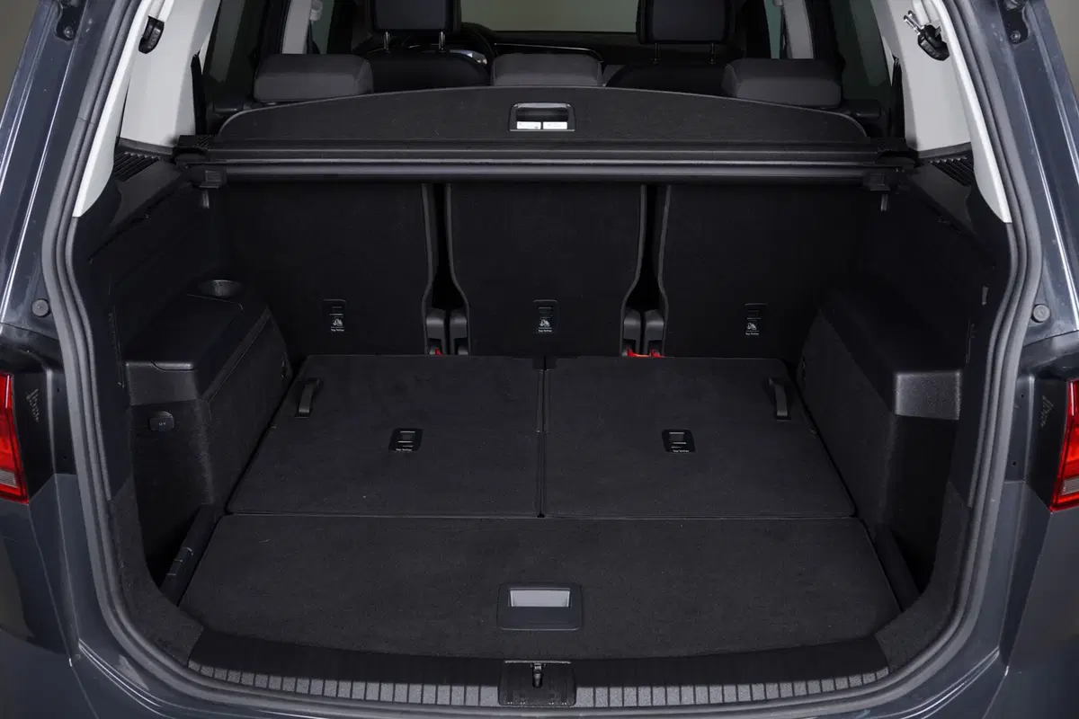 Volkswagen Touran usata a Perugia (7)