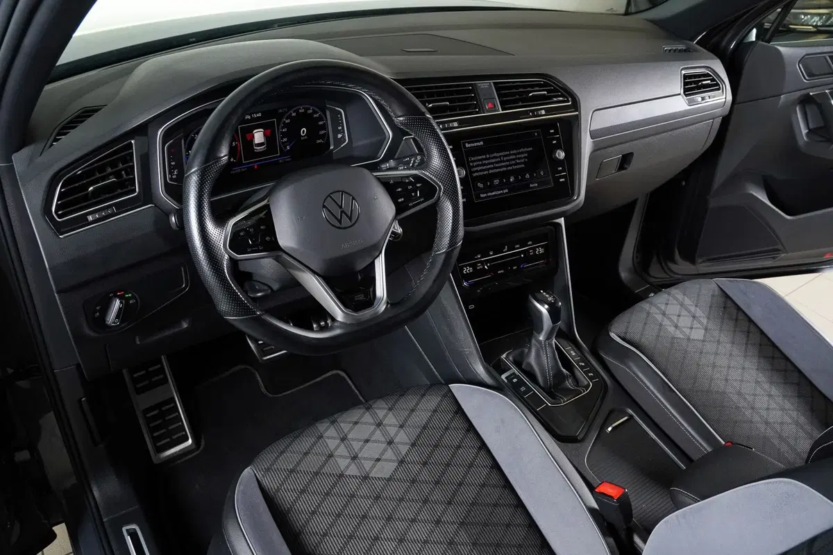 Volkswagen Tiguan usata a Perugia (15)