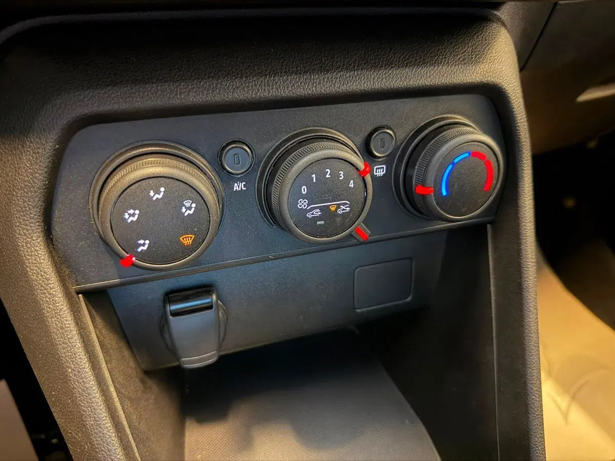 Dacia Sandero usata a Brescia (11)