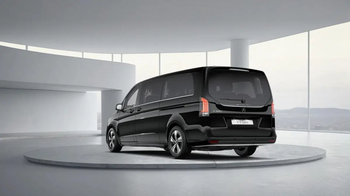Mercedes-Benz Classe V nuova a Milano (8)