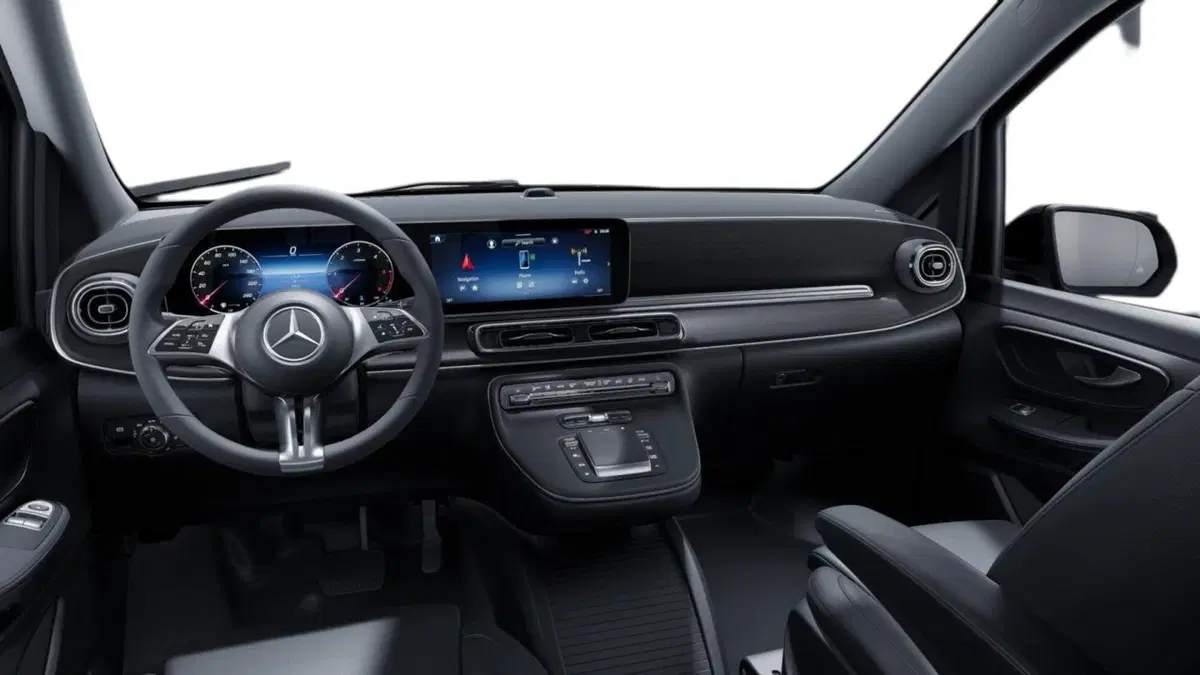 Mercedes-Benz Classe V nuova a Milano (9)