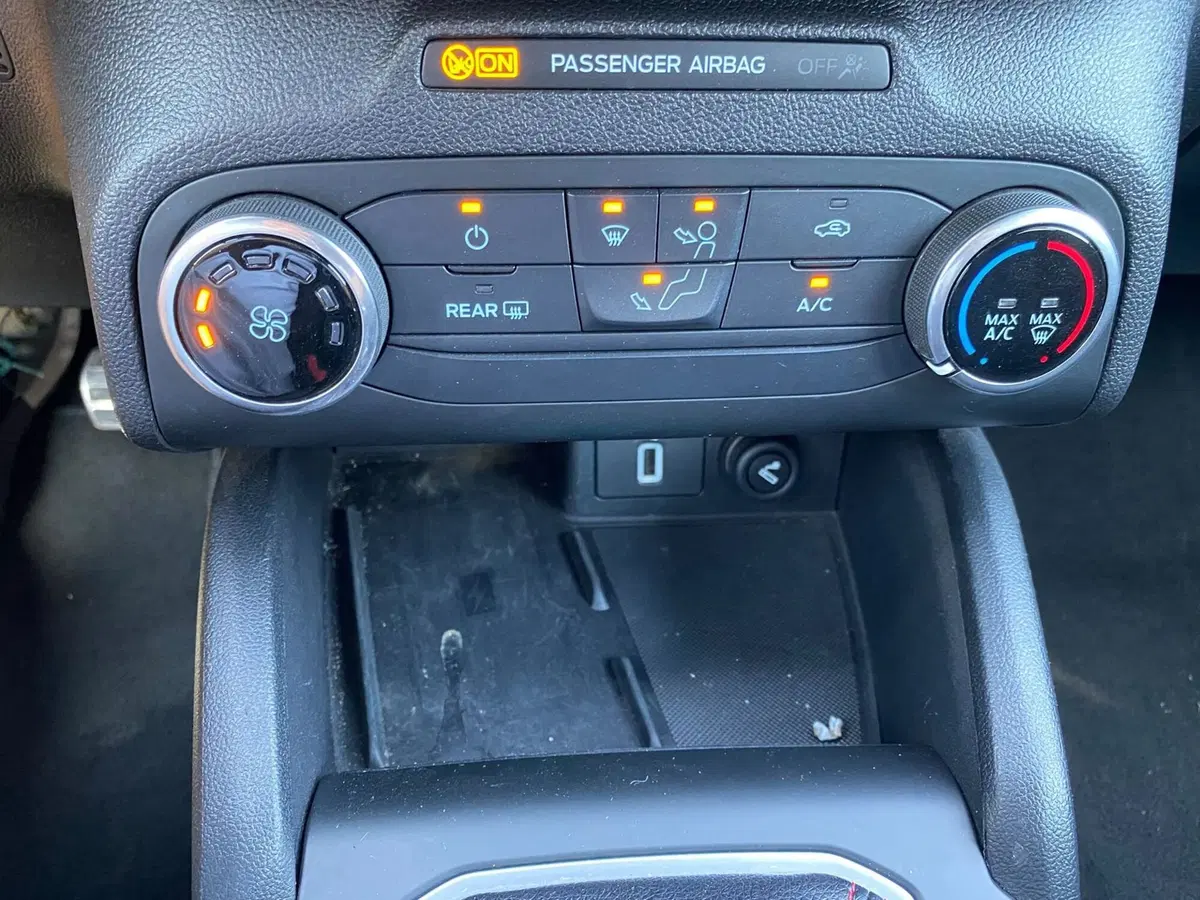 Ford Focus usata a Treviso (15)