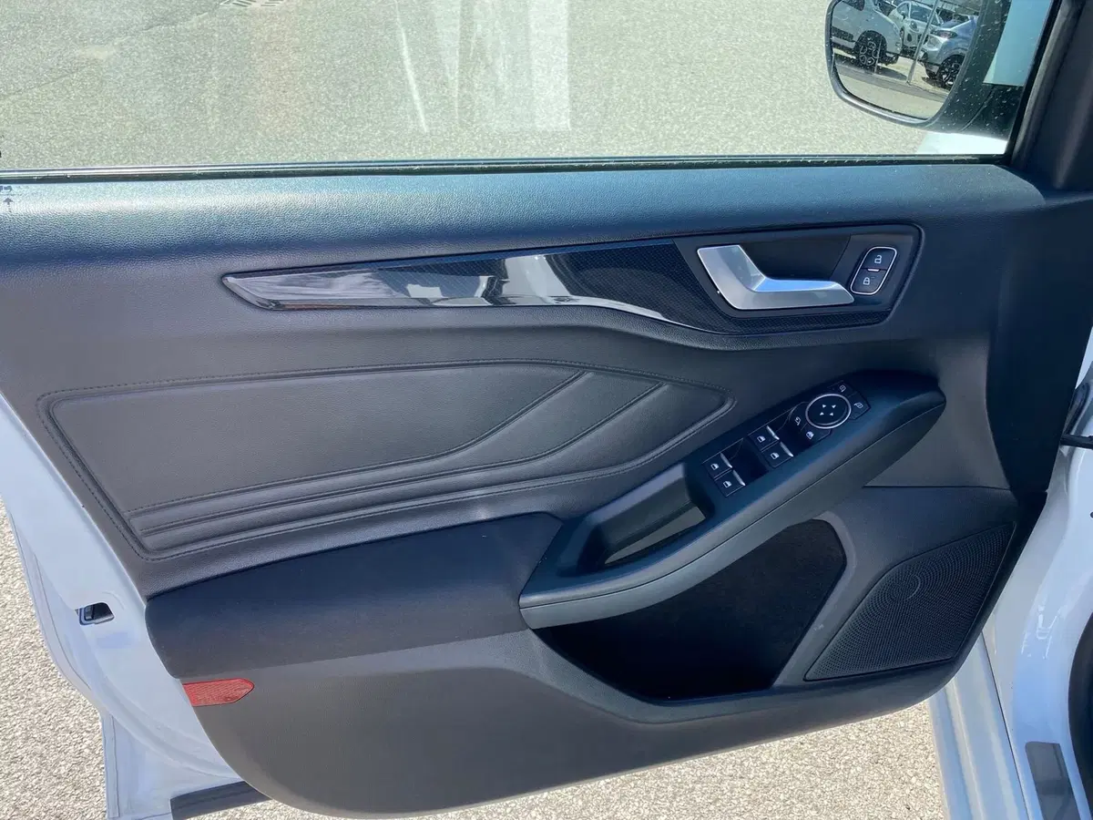 Ford Focus usata a Treviso (7)