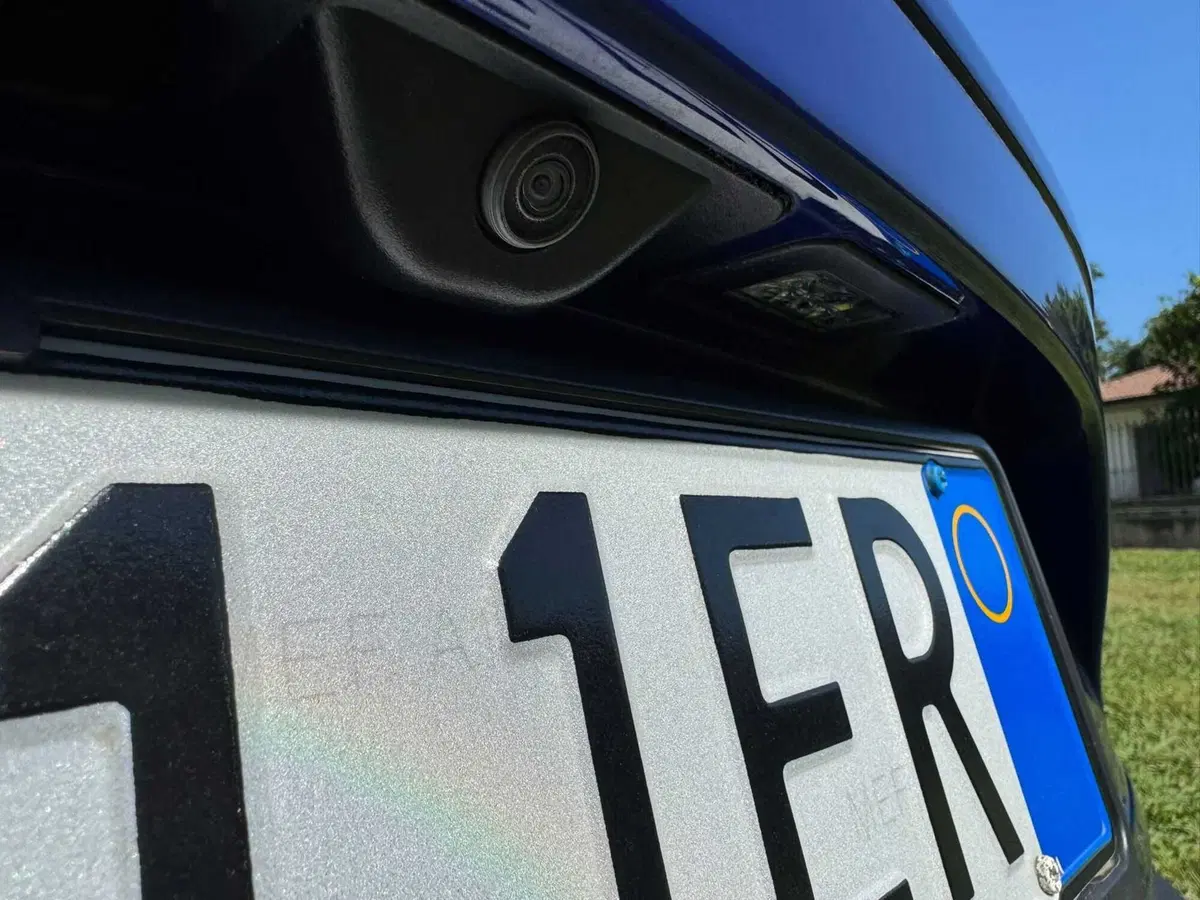 Alfa Romeo Stelvio usata a Salerno (11)