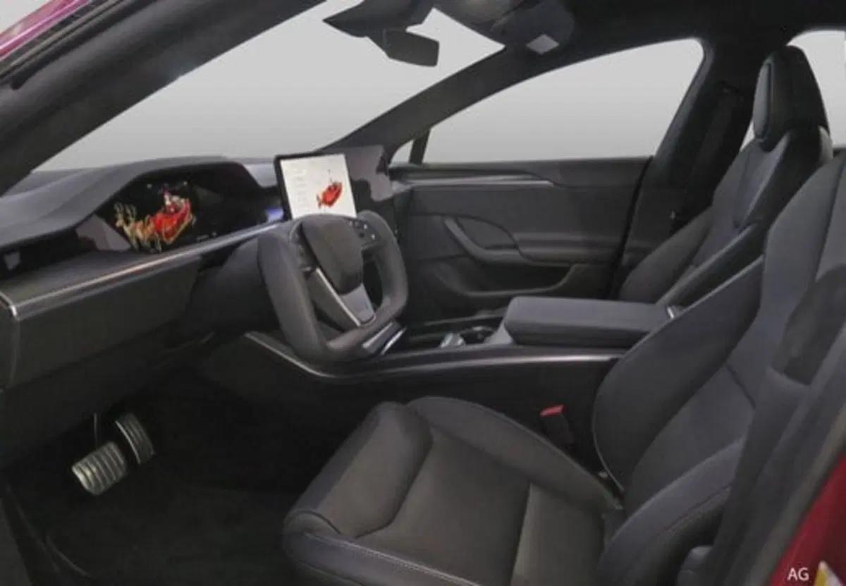 Tesla Model S usata a Salerno (11)