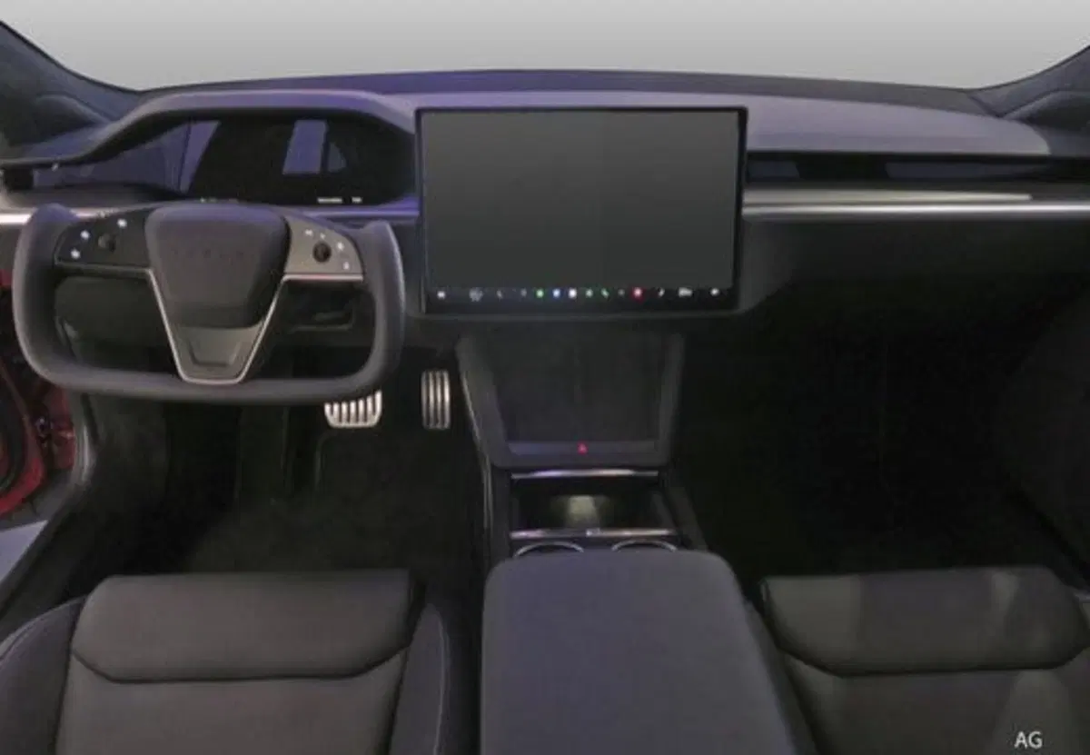 Tesla Model S usata a Salerno (13)
