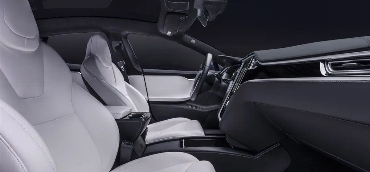 Tesla Model S usata a Salerno (4)