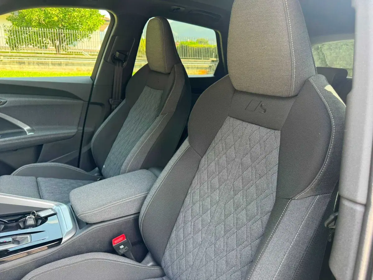 Audi Q5 usata a Salerno (6)
