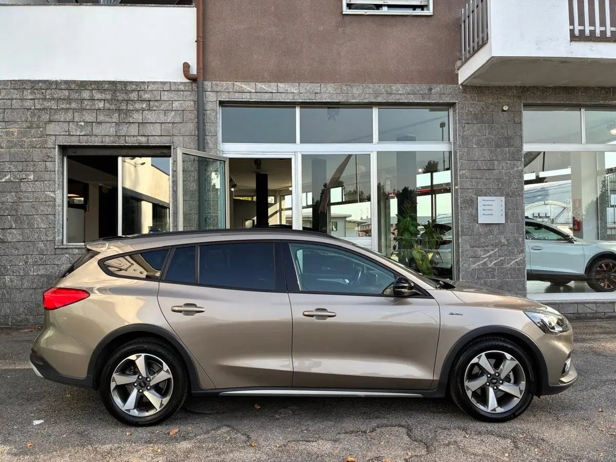 Ford Focus usata a Monza e Brianza (7)