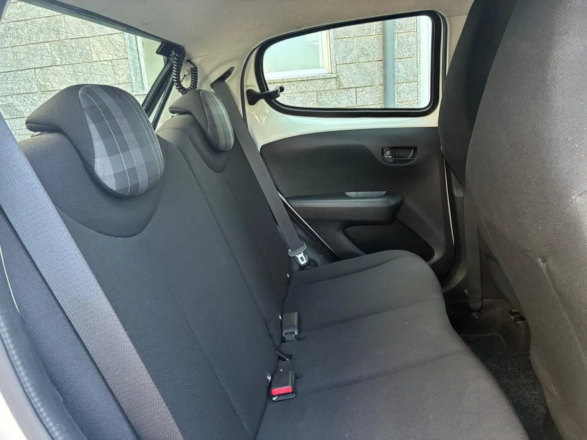 Peugeot 108 usata a Monza e Brianza (11)