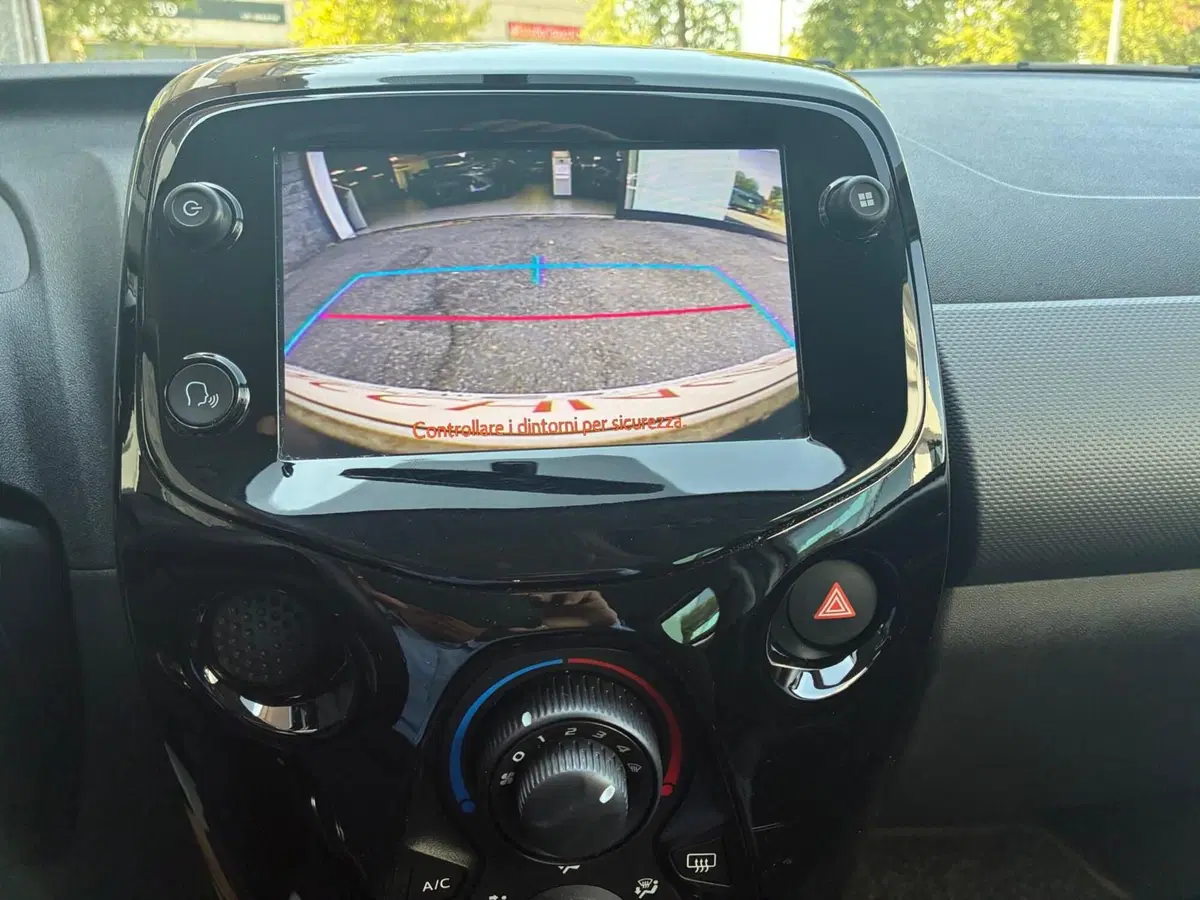 Peugeot 108 usata a Monza e Brianza (12)