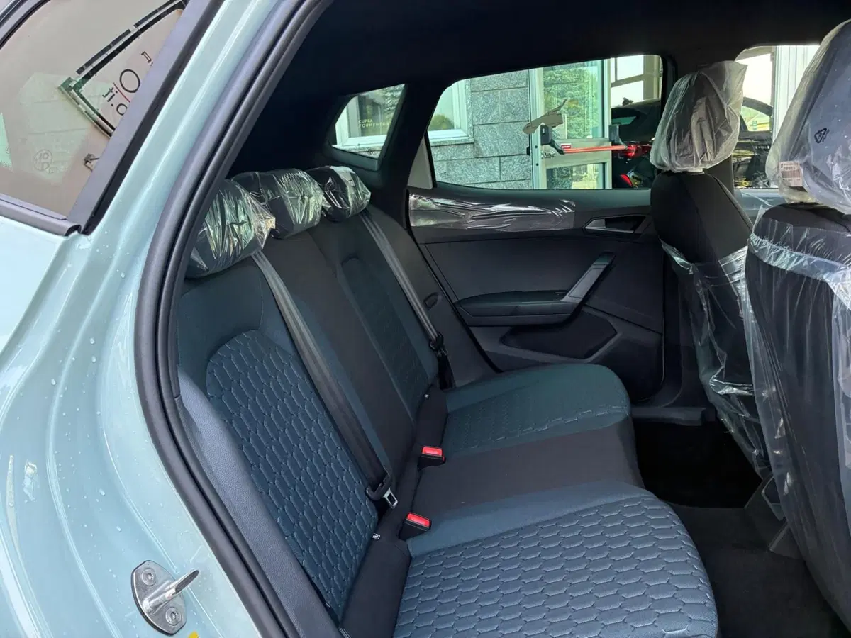 SEAT Arona nuova a Monza e Brianza (9)
