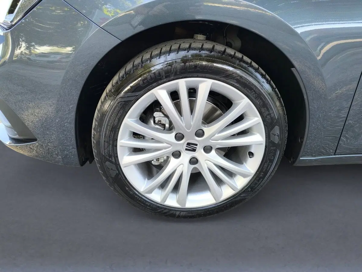 SEAT Leon usata a Udine (7)