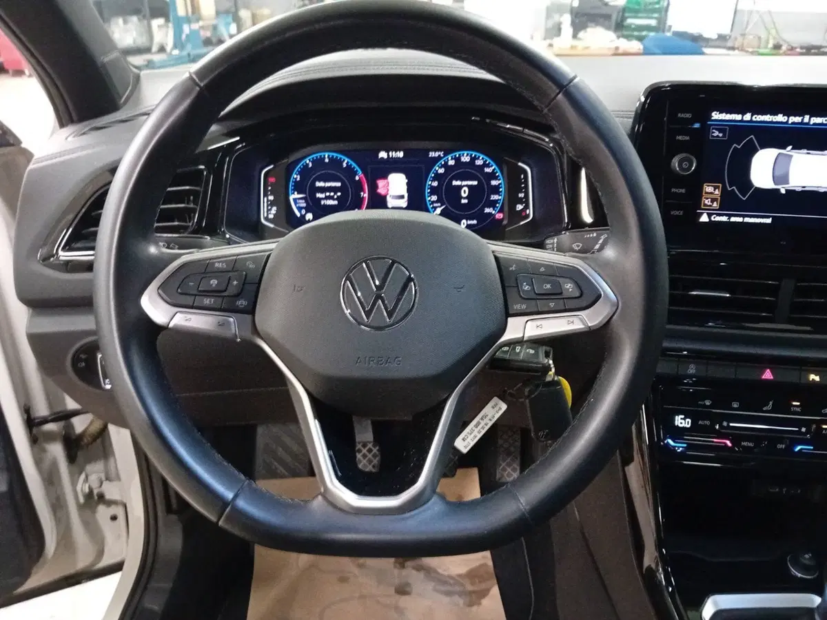Volkswagen T-Roc usata a Vicenza (14)