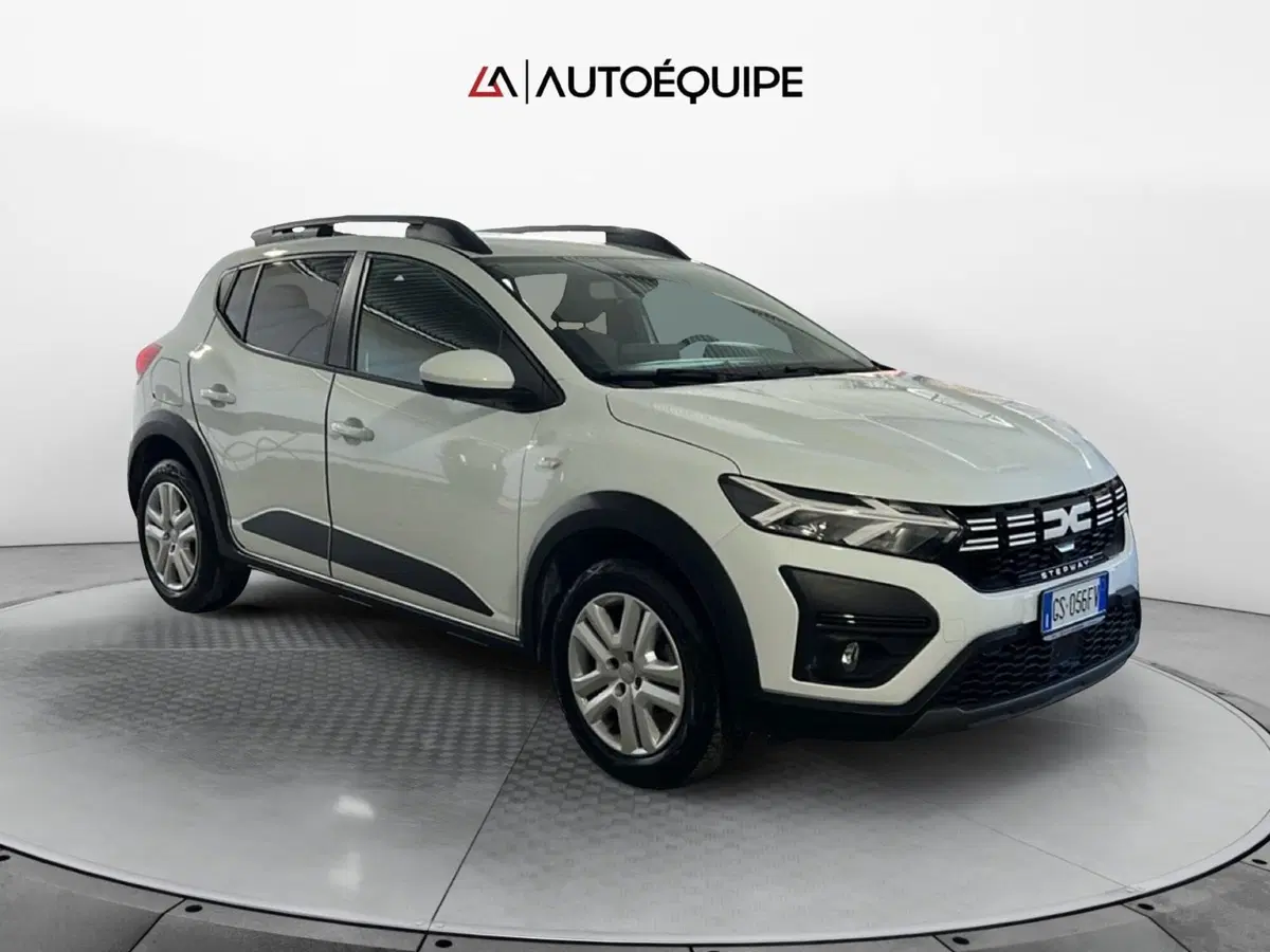 Dacia Sandero usata a Roma (7)