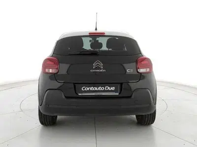 Citroen C3 PureTech 83 S&amp;S Shine del 2023 usata a Teverola