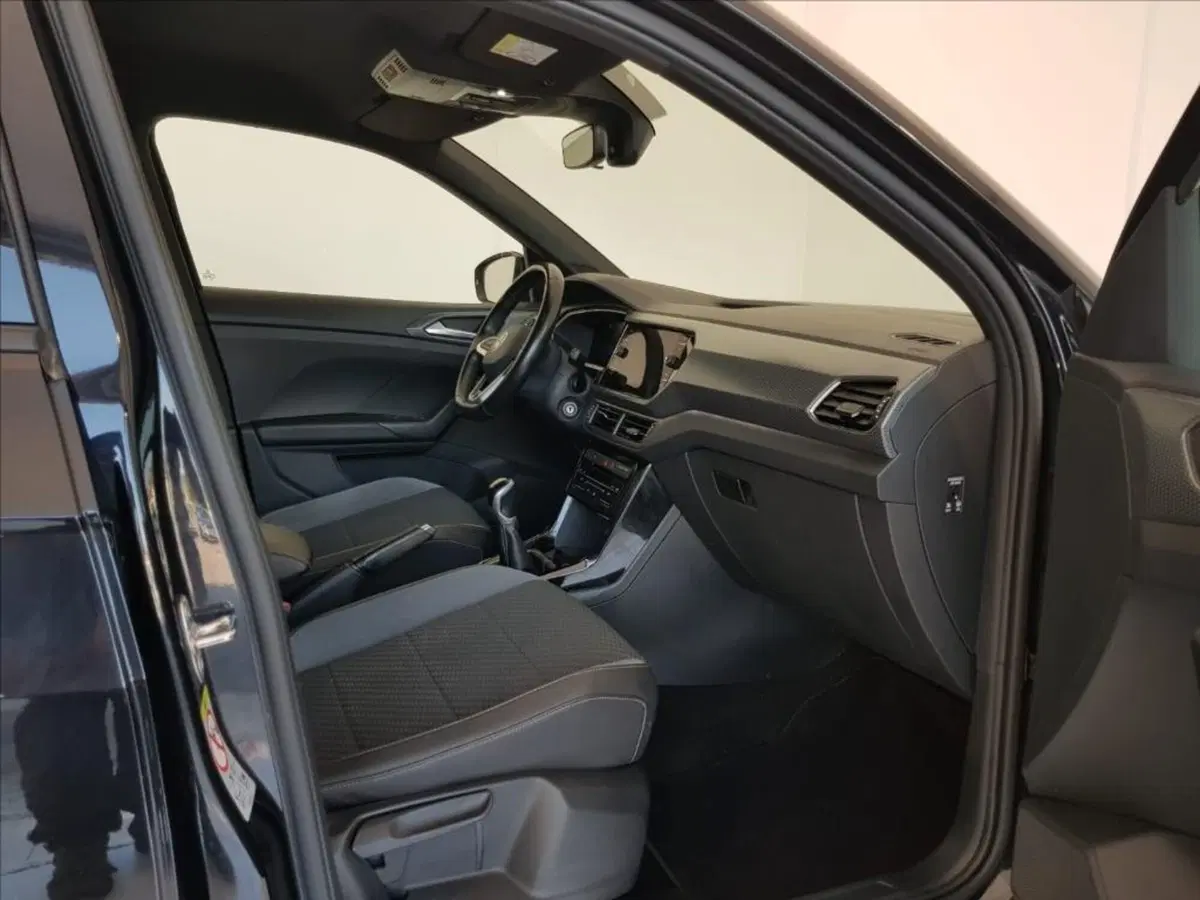 Volkswagen T-Cross usata a Lucca (10)