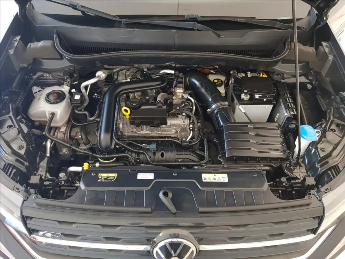 Volkswagen T-Cross usata a Lucca (17)