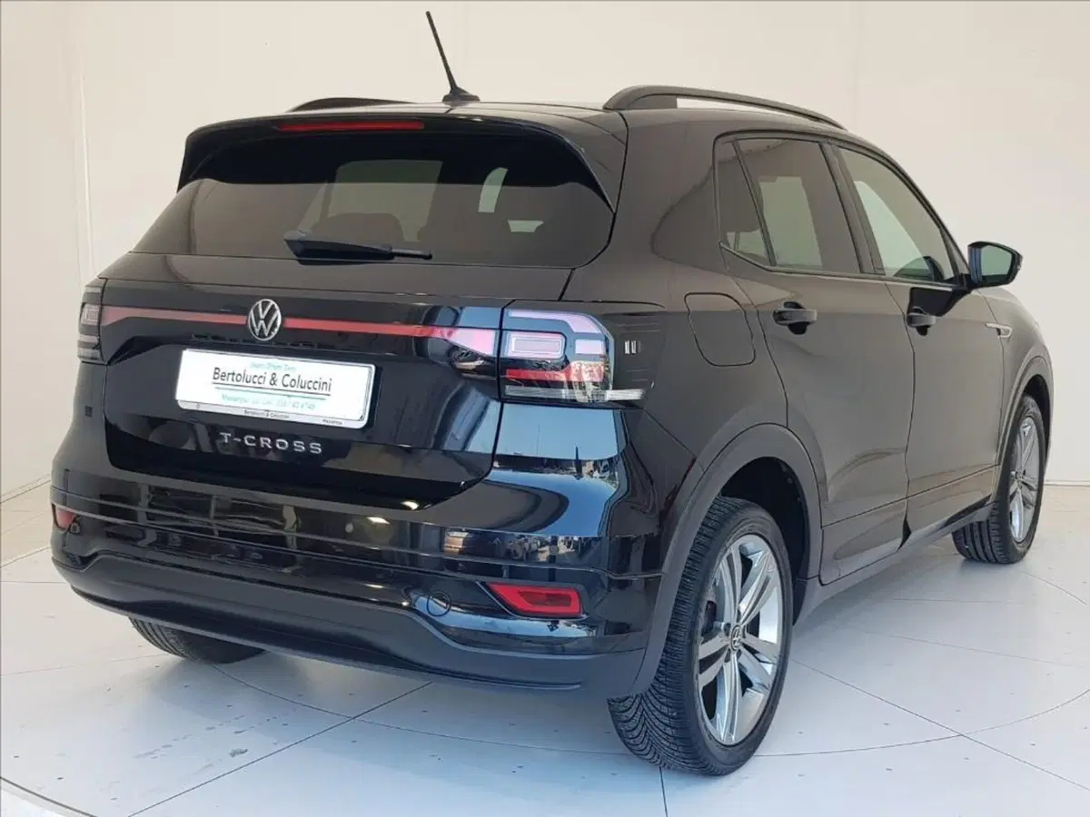 Volkswagen T-Cross usata a Lucca (6)