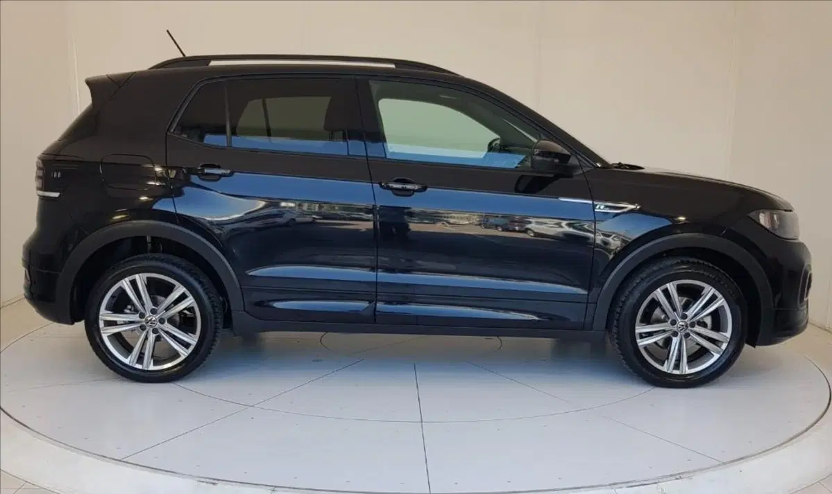 Volkswagen T-Cross usata a Lucca (7)
