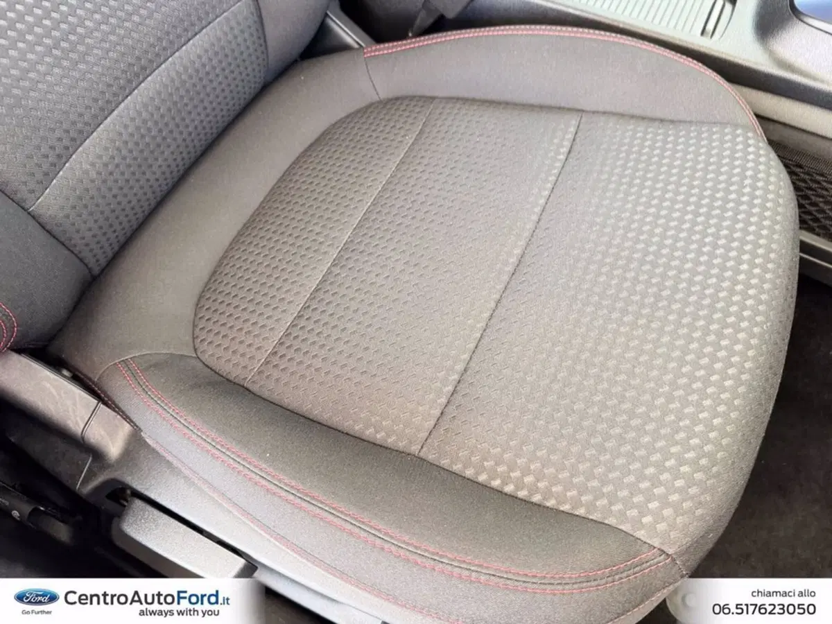 Ford Kuga usata a Roma (8)
