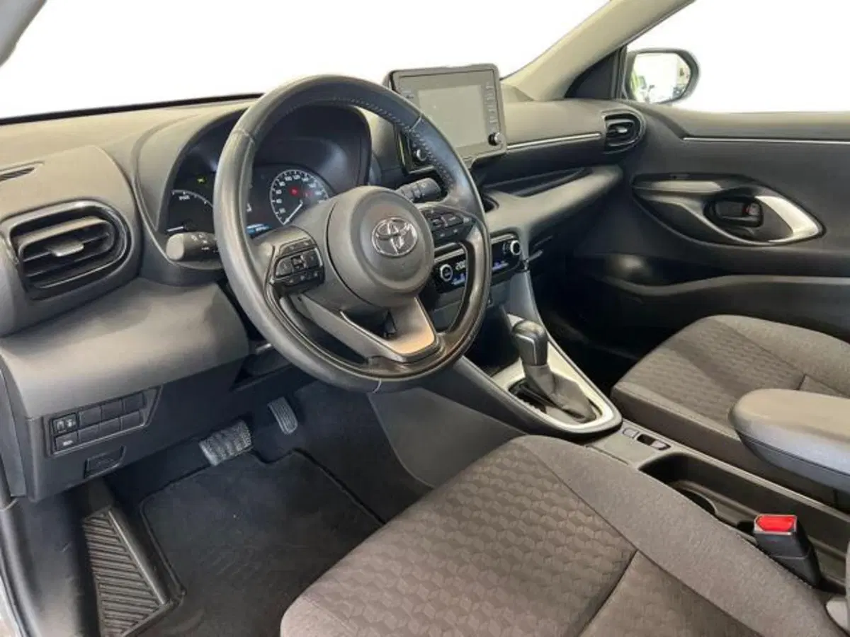 Toyota Yaris Cross usata a Vercelli (6)