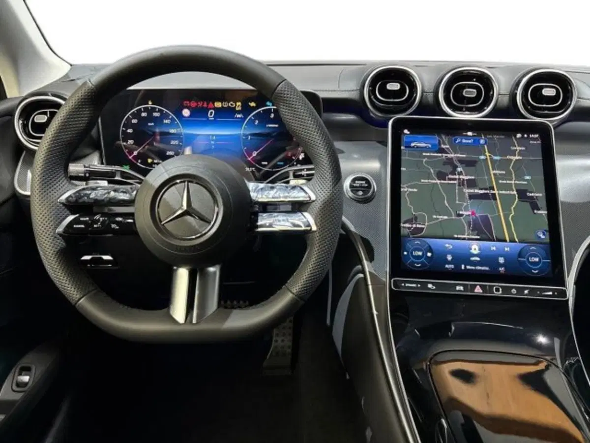 Mercedes-Benz GLC Coupé nuova a Bologna (14)
