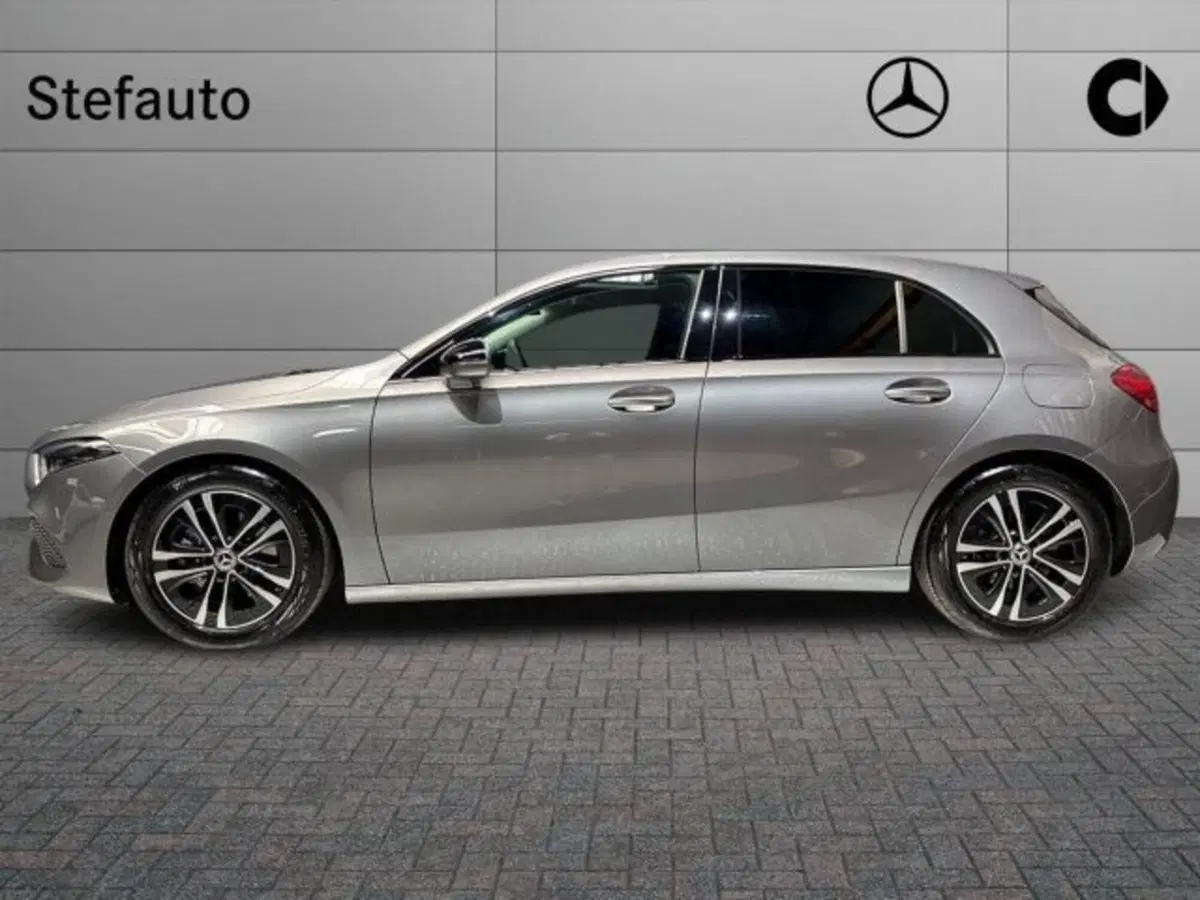 Mercedes-Benz Classe A nuova a Bologna (3)