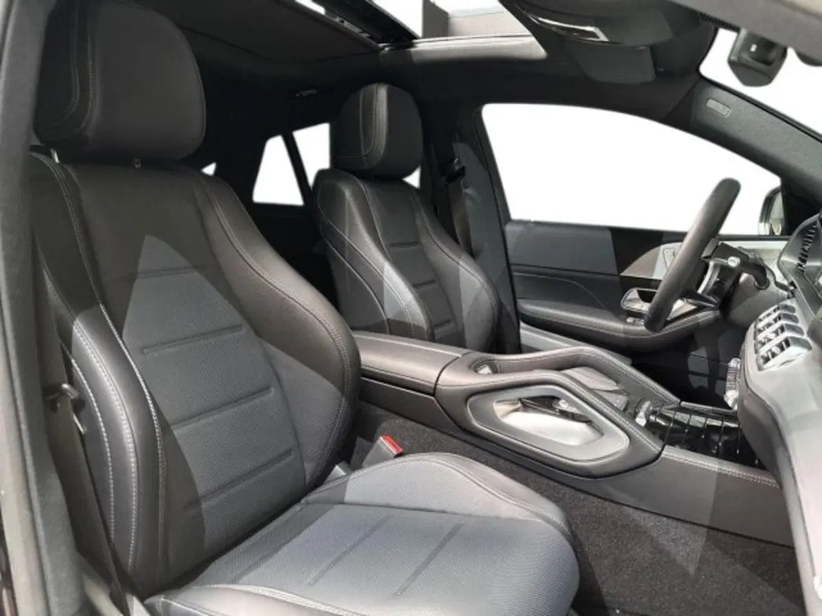 Mercedes-Benz GLE SUV nuova a Bologna (16)