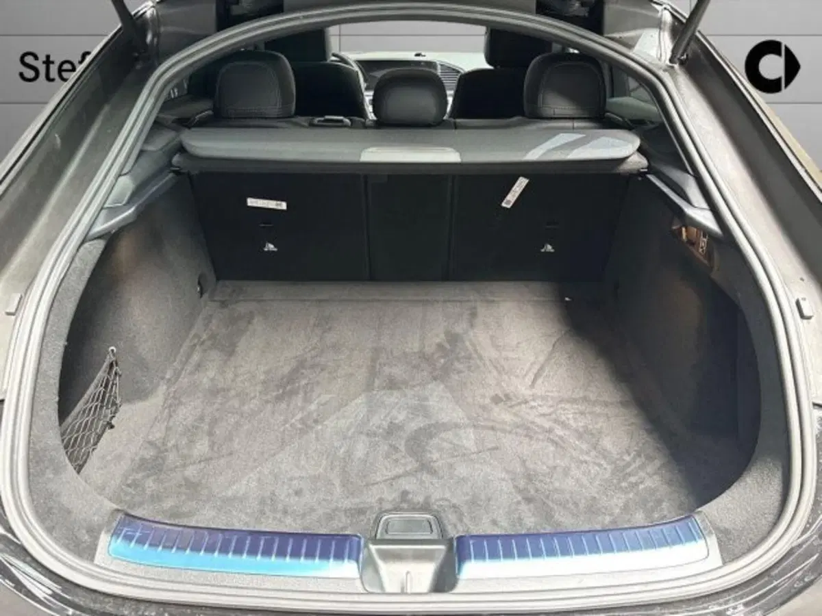 Mercedes-Benz GLE SUV nuova a Bologna (7)