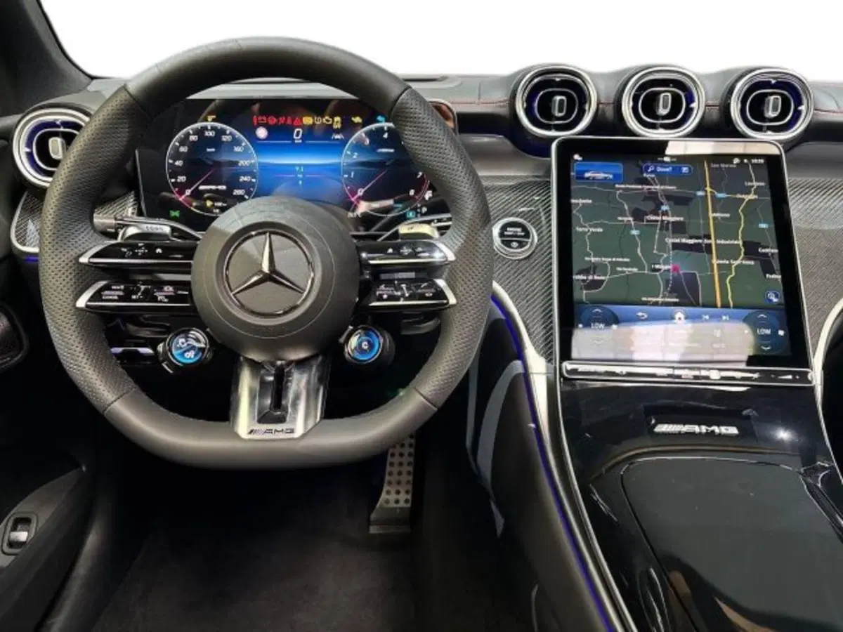 Mercedes-Benz EQE nuova a Bologna (14)