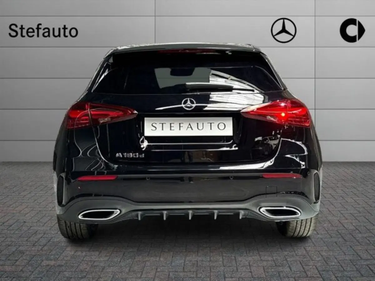Mercedes-Benz Classe A nuova a Bologna (6)