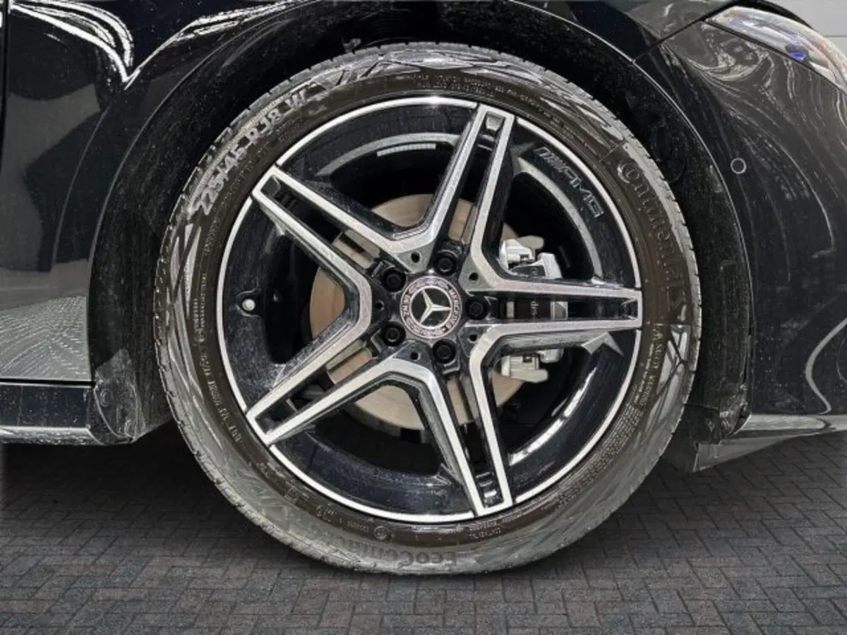Mercedes-Benz Classe A nuova a Bologna (8)