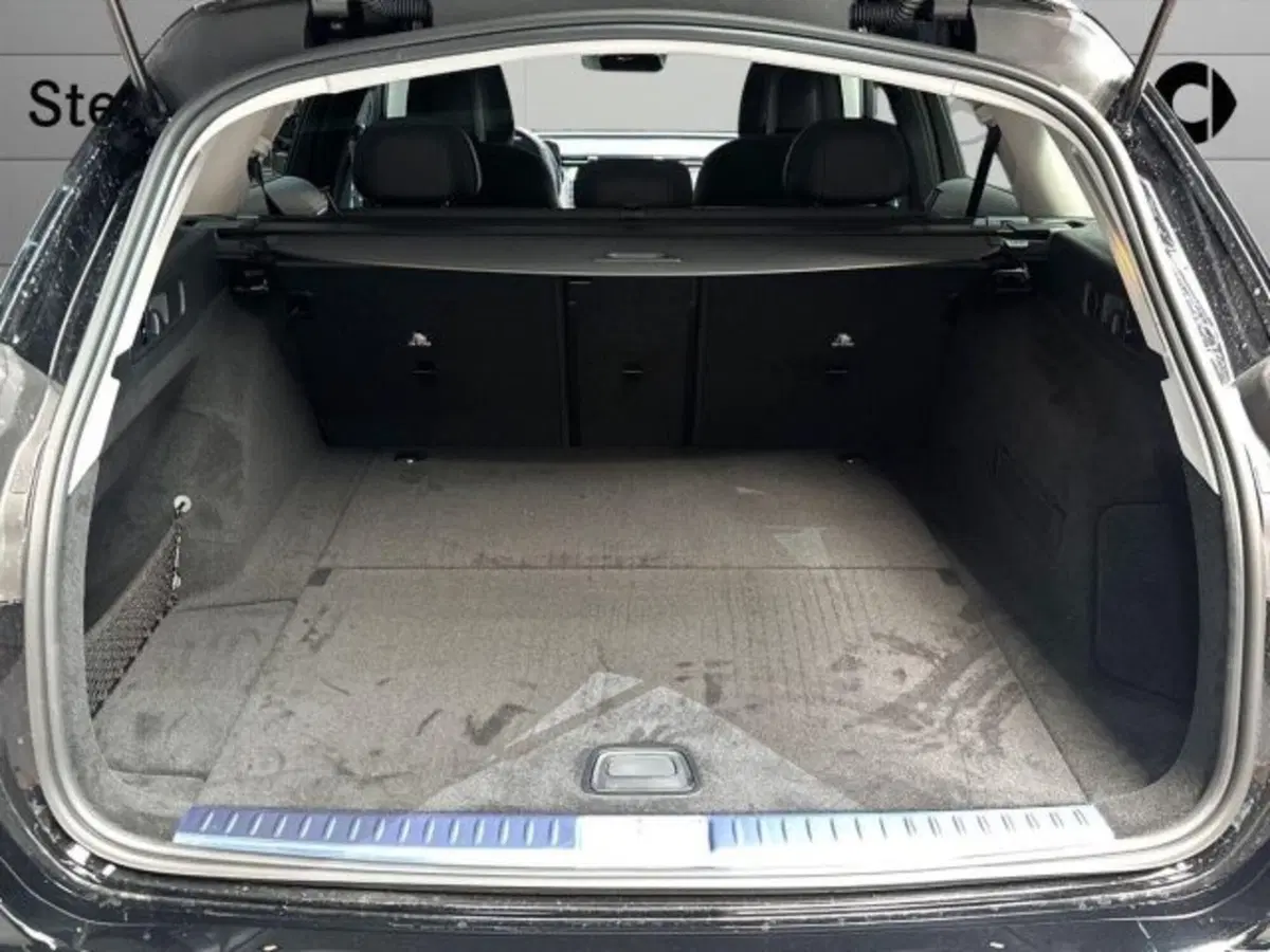 Mercedes-Benz Classe E Station Wagon nuova a Bologna (7)