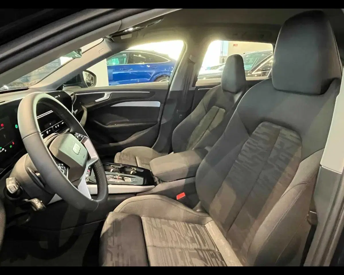 Audi A6 Avant nuova a Ferrara (10)