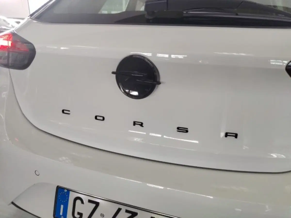 Opel Corsa usata a Forlì-Cesena (12)