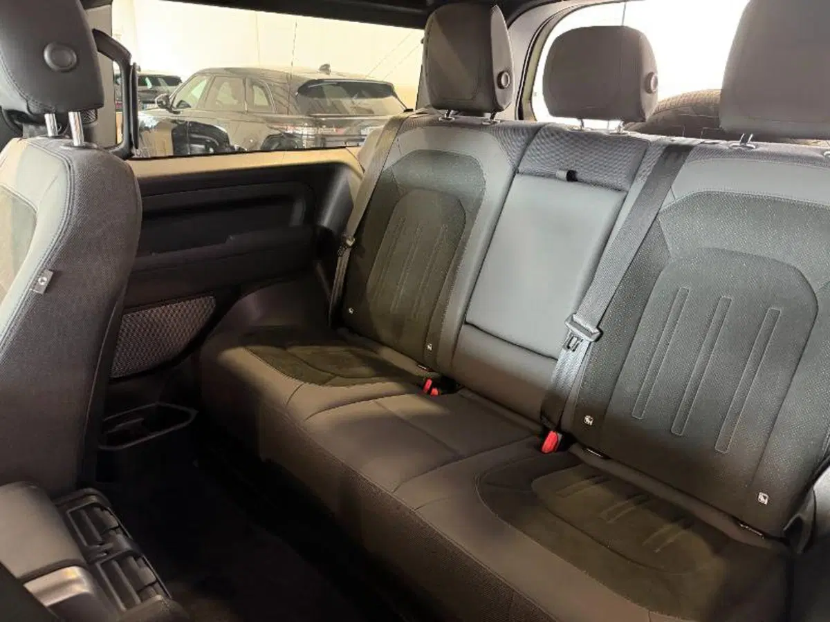 Land Rover Defender usata a Venezia (13)