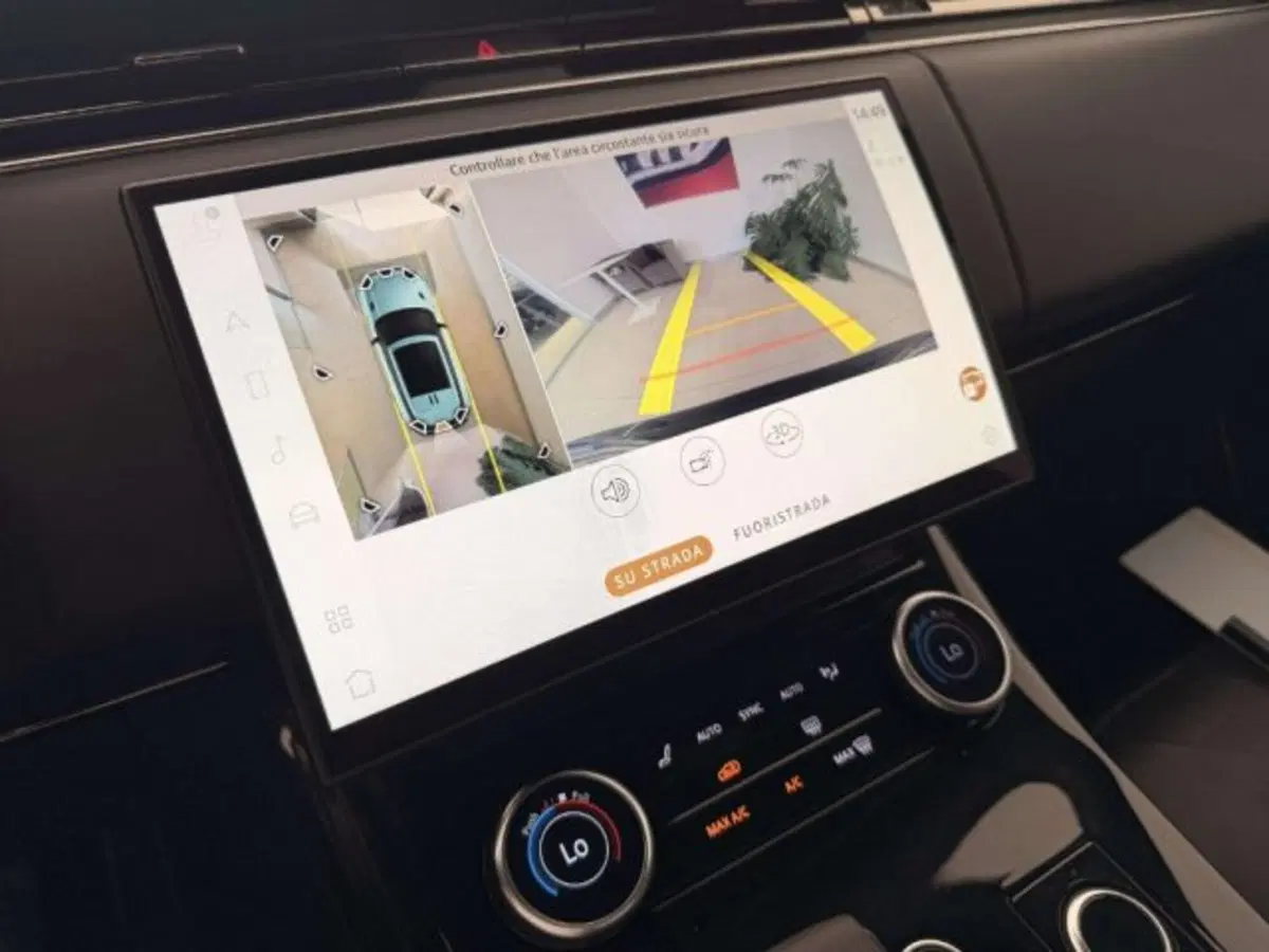 Land Rover Range Rover Sport usata a Siena (12)