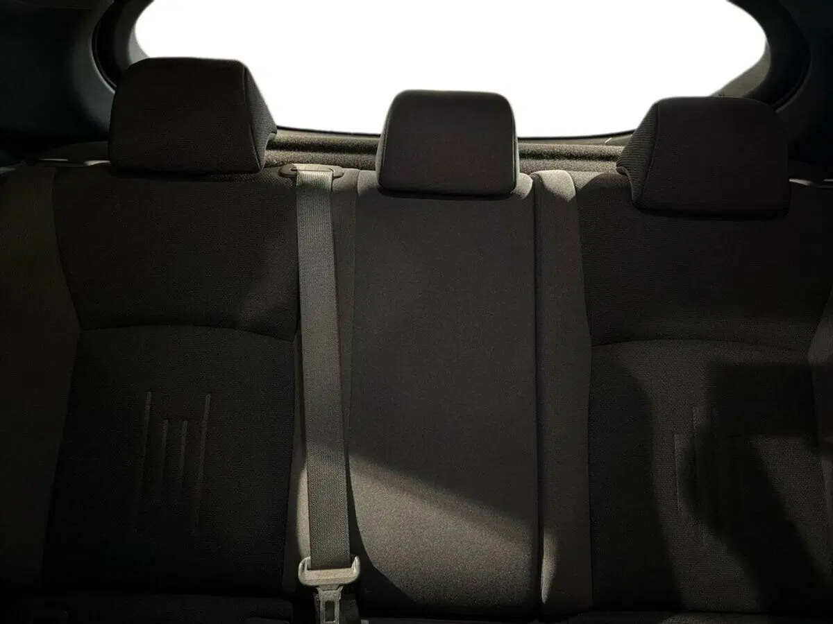 Toyota Toyota C-HR usata a Lecco (12)