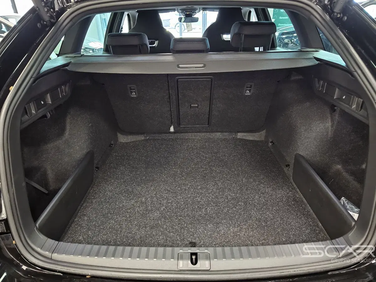 Skoda Octavia Station Wagon usata a Livorno (9)
