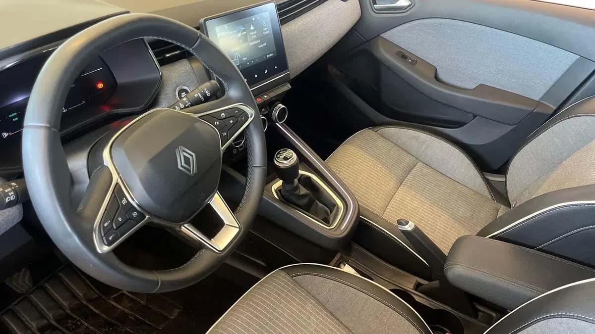Renault Clio usata a Catania (10)