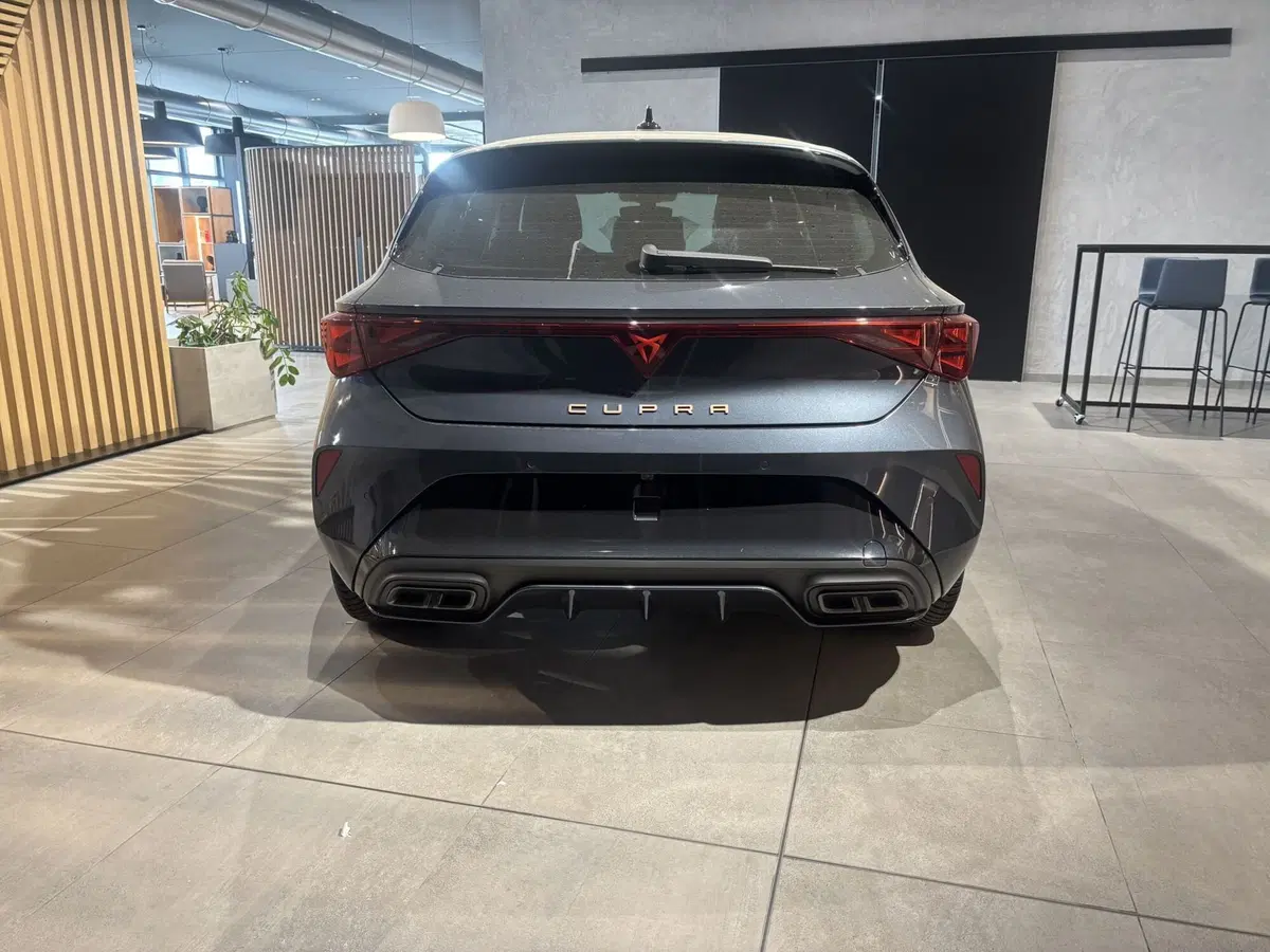 Cupra Leon nuova a Ferrara (6)