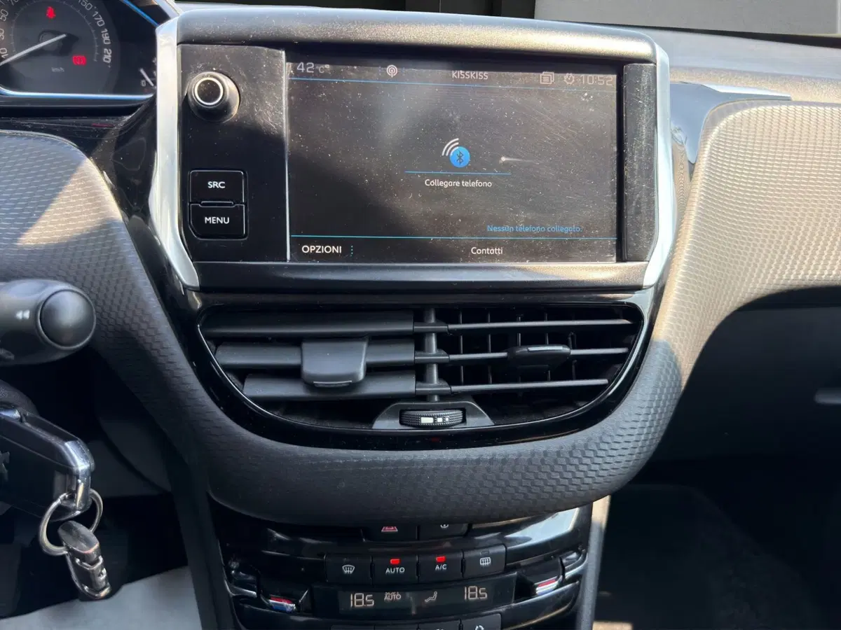 Peugeot 2008 usata a Cosenza (16)
